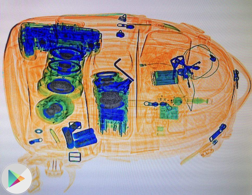 X-Ray clothes Scanner Prank