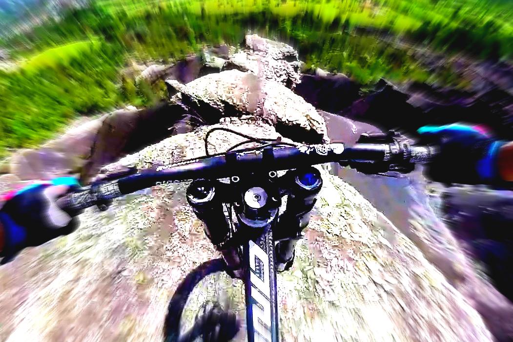 Mountain Bike Racing Game