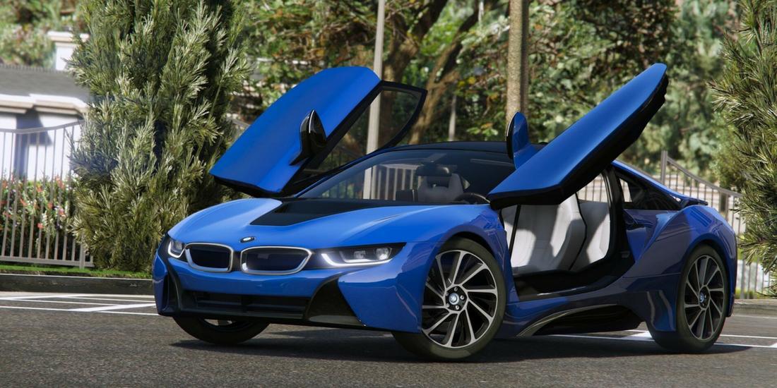 Driving BMW Simulator i8